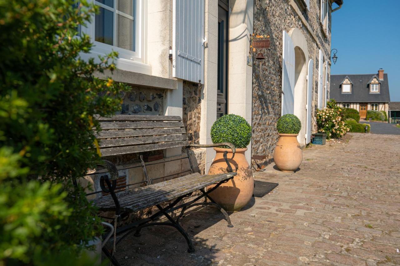 Le Manoir Des Falaises - Chambres D'Hotes Saint-Jouin-Bruneval Exteriör bild